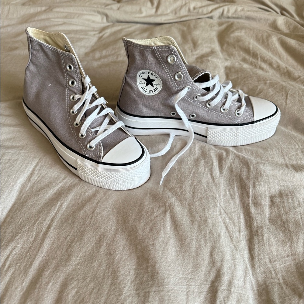 Converse Classic Gray High-Tops